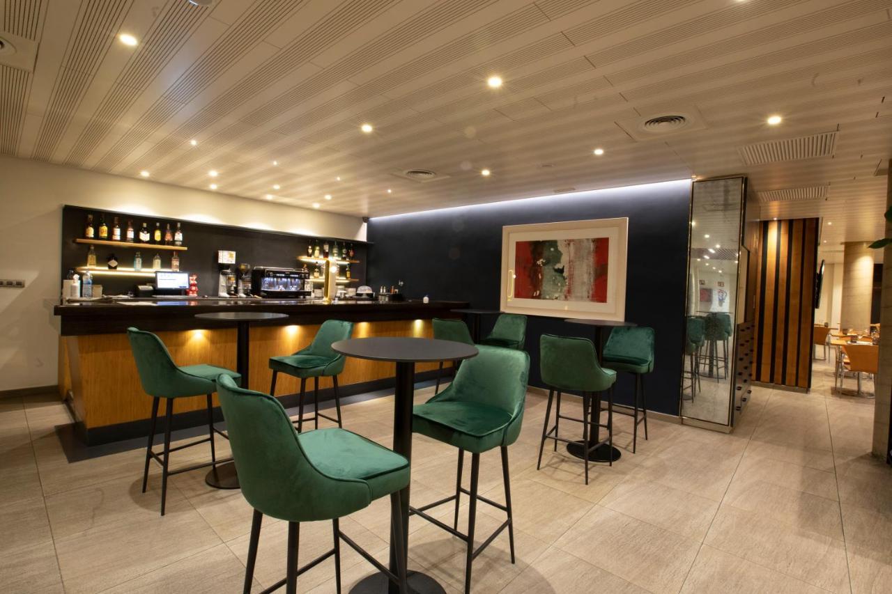 Hotel Hc*** Mollet Barcelona Мольет-дель-Вальес Экстерьер фото