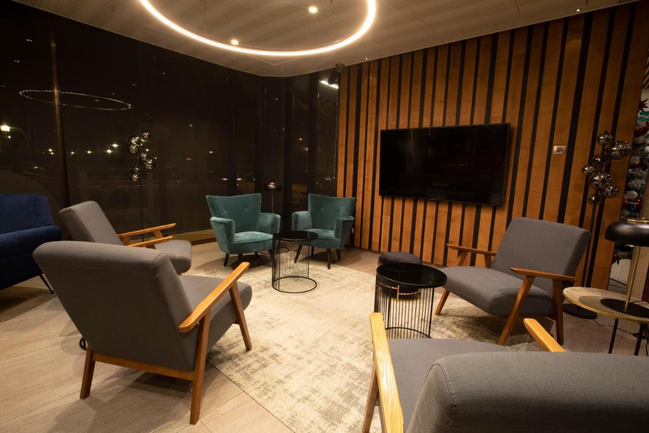 Hotel Hc*** Mollet Barcelona Мольет-дель-Вальес Экстерьер фото